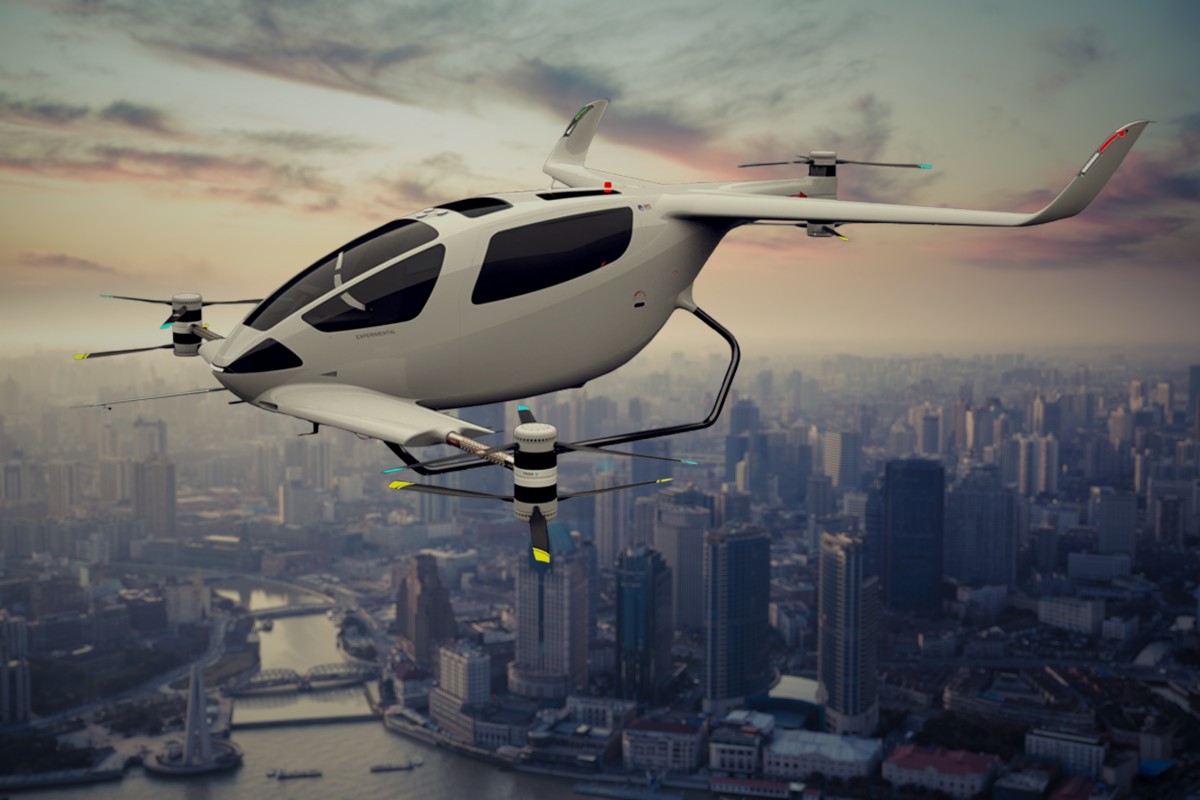 EASA se concentrează pe moment pe mașini zburătoare pilotate de un operator uman și pe drone de transport mărfuri controlate remote