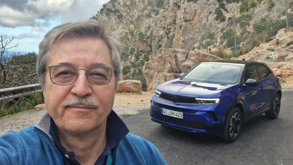 Poze Opel Mokka Mild Hybrid - test Mallorva Spania