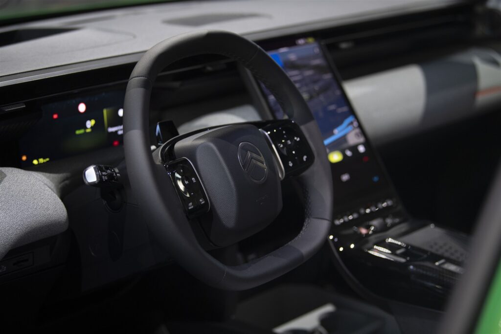 Premiera mondiala noul Citroen C5 Aircross