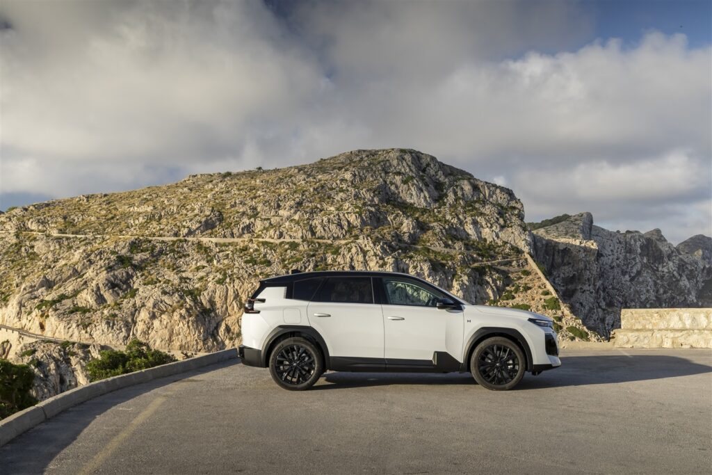Test Drive Citroen C5 Aircross 2025