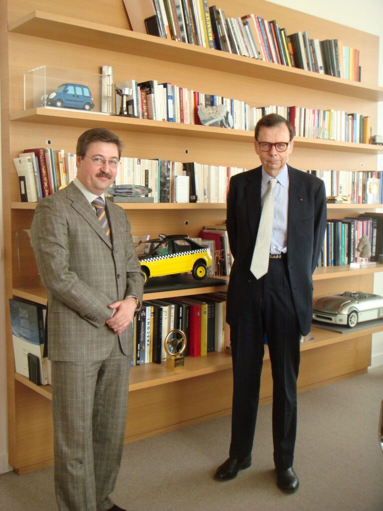 Dan Vardie si Louis Schweitzer 2009