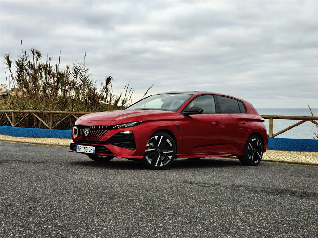 Peugeot 308 facelift 2026