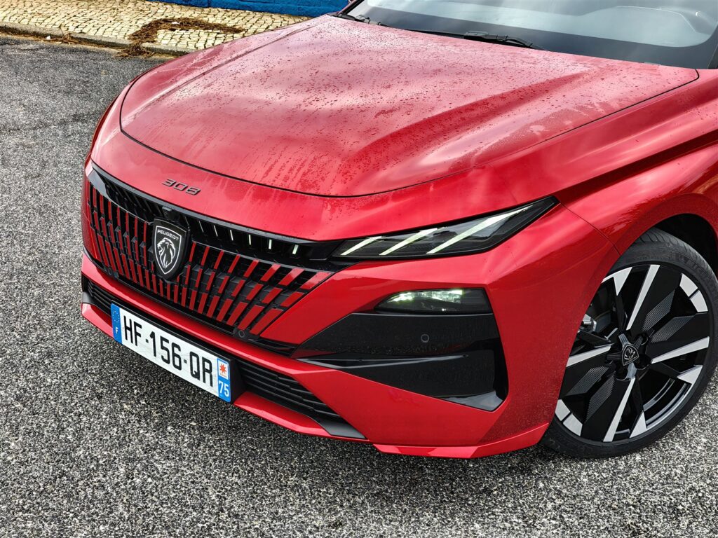 Peugeot 308 facelift 2026