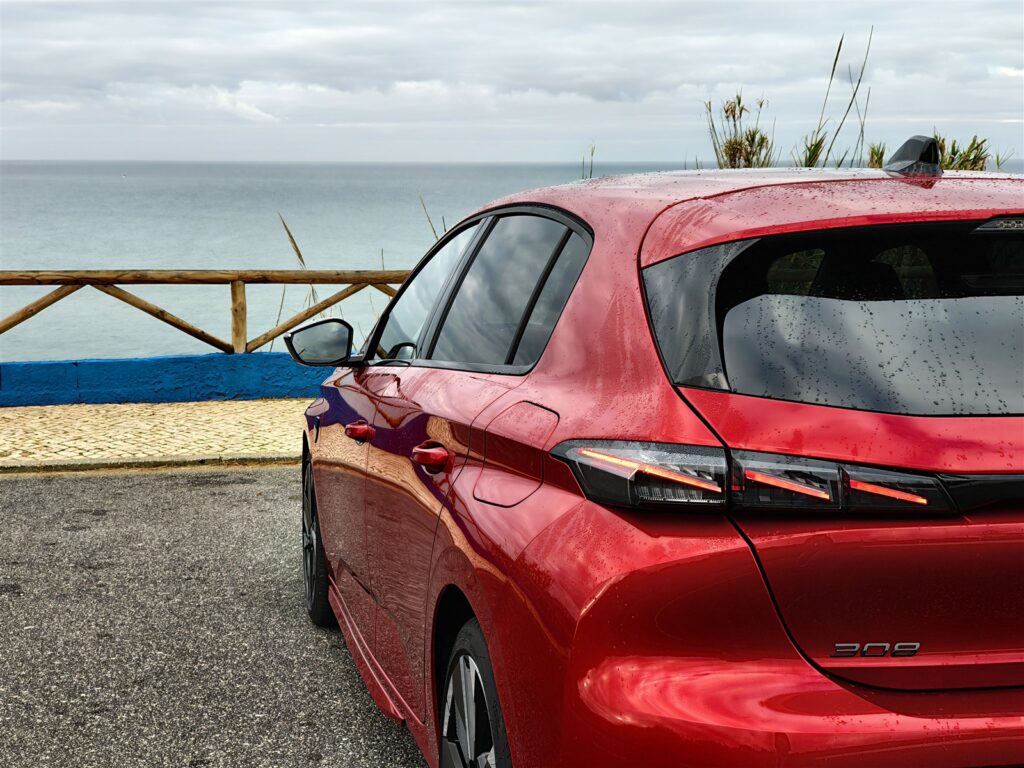 Peugeot 308 facelift 2026